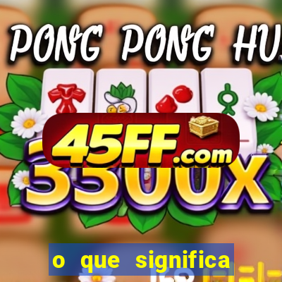 o que significa passarinho morto dentro de casa